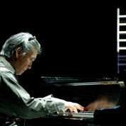 Concerto di Sakamoto a Chiasso